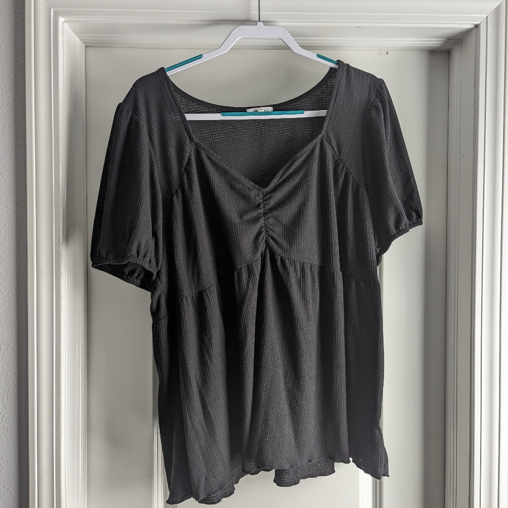 Maurices Black Sweetheart Neckline Shirt 2X
